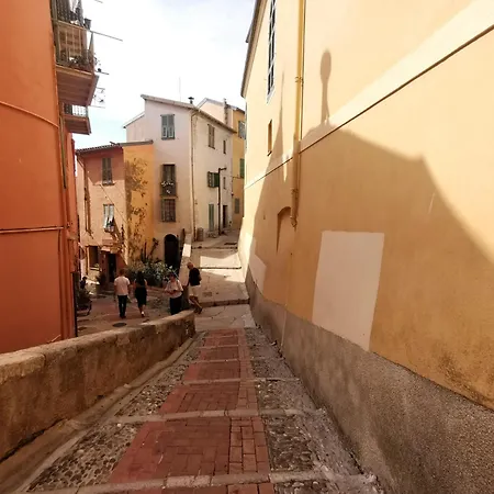 Le Palmier Doré - Calme à Jusqu'à 4 Personnes Menton