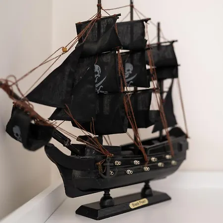 Le Palmier Doré - Calme à Jusqu'à 4 Personnes Appartement Menton