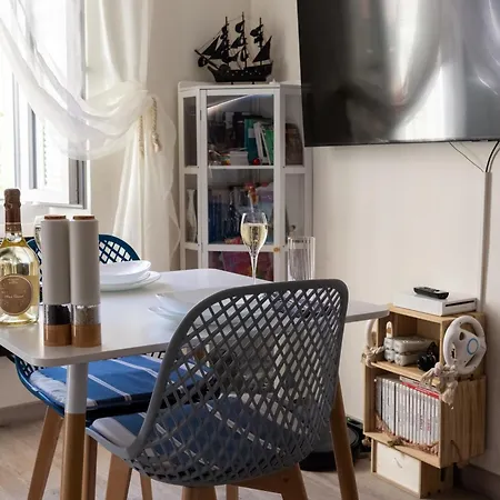 Le Palmier Dore - Calme, Renove, Famille A Apartment