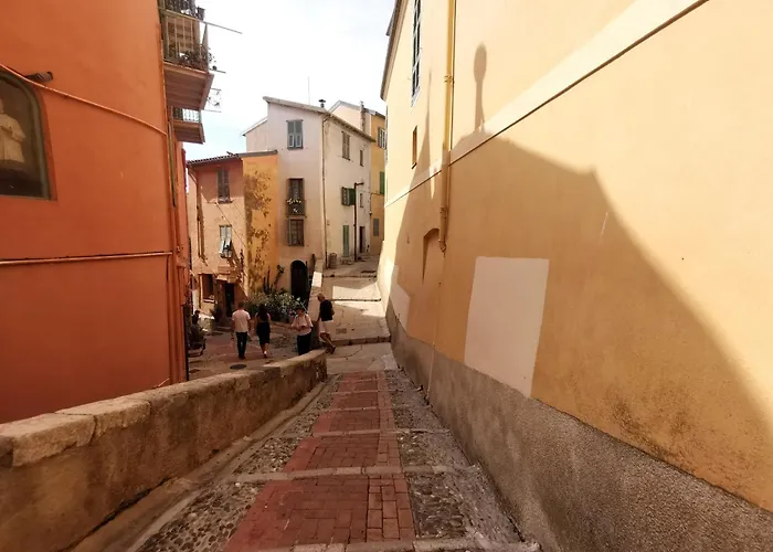 Le Palmier Doré - Calme à Jusqu'à 4 Personnes Menton