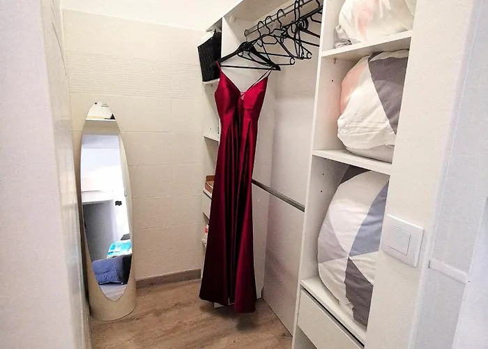 Le Palmier Doré - Calme à Jusqu'à 4 Personnes Appartement Menton